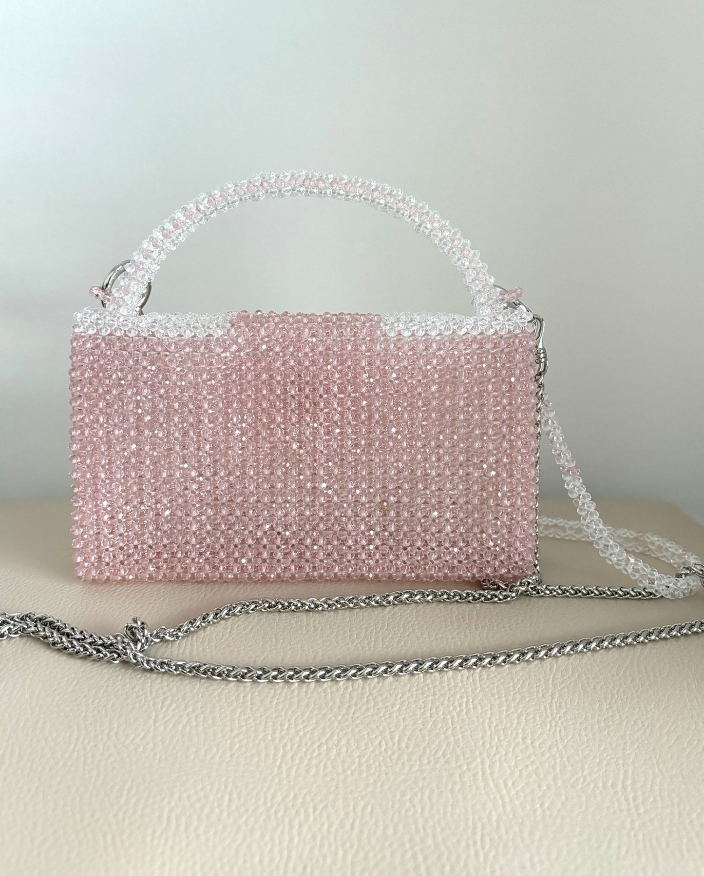 Handtasche aus Glasperlen rosa/weiß - GRAYSS FASHION