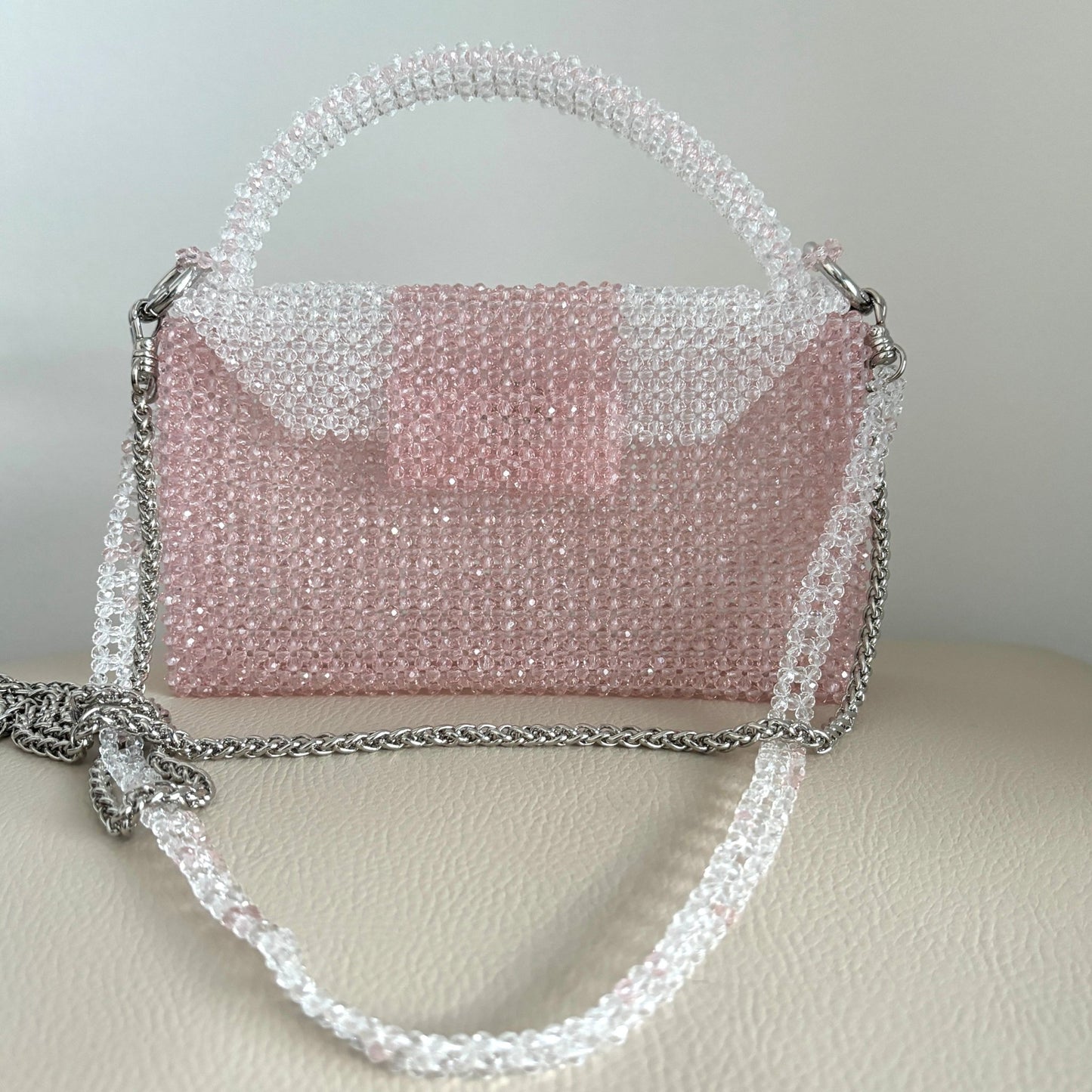 Handtasche aus Glasperlen rosa/weiß - GRAYSS FASHION